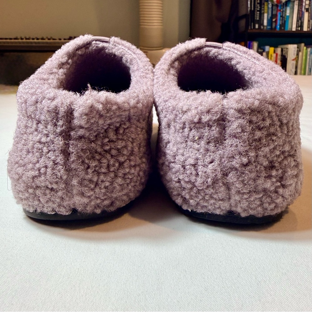 Bombas Sunday Slippers Womens 10 Dusty Purple Sherpa Memory Foam Rubber Sole - Picture 4 of 6